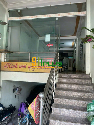 Bán nhà mặt phố - trục chính thị trấn Văn Giang - mặt đường 379 - Gần chợ Sáng