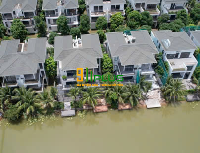 Bán biệt thự đảo Ecopark, Hưng Yên – Diện Tích 300m², xây Thô, vị trí mặt sông